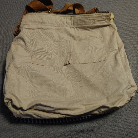 Canvas and Leather tote - Picture 4 of 9